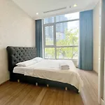 Landmark 81- Homes By Christine