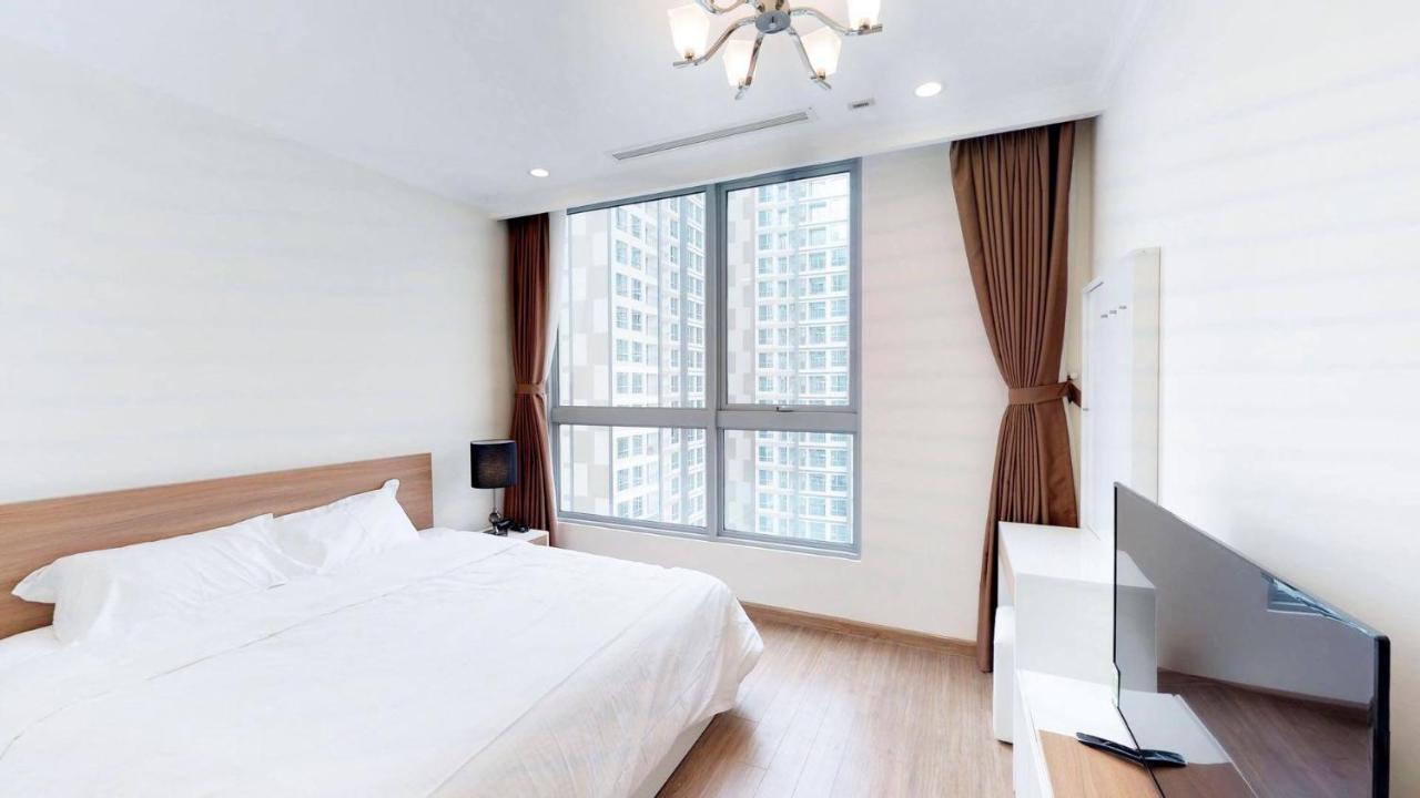 Homestay Landmark 81- Homes By Christine