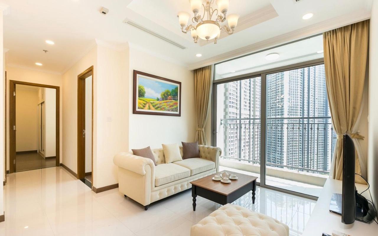 Landmark 81- Homes By Christine Homestay *